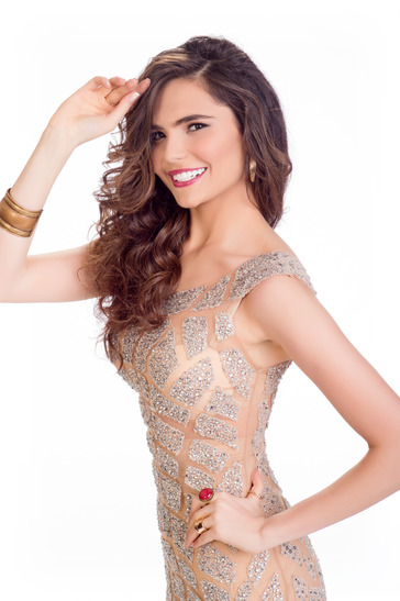 Peinado Miss Universo Egypto